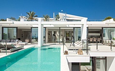 Villa rentals in Es Cubells, Ibiza