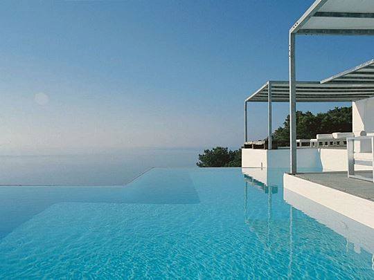 A minimalist private villa to rent in North Ibiza