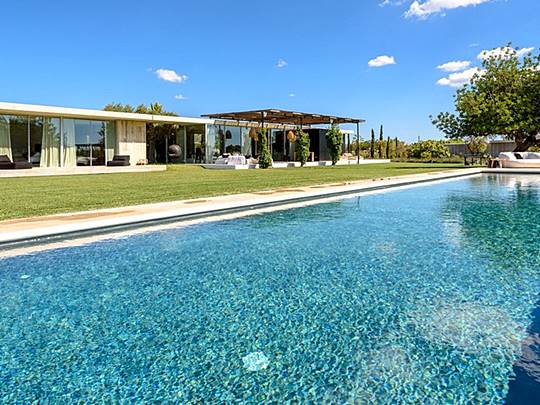Luxury family villa Ibiza - sleeps 10