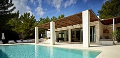 Luxury holiday villa just a 5 min drive away from Cala Jondal