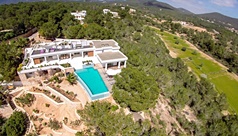 Beautiful private villa with large pool near Cala Jondal