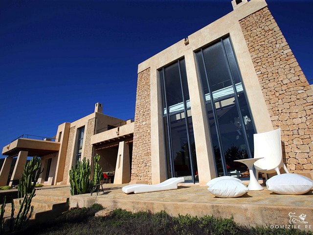 3 bedroom private villa with pool in Es Cubells