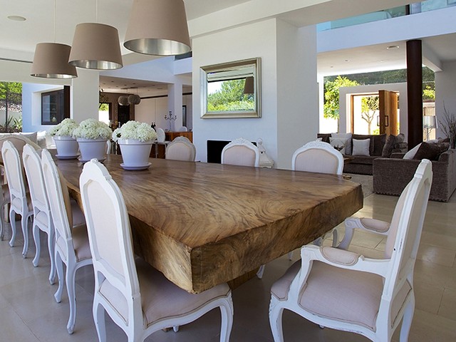 dinning area at private villa rental