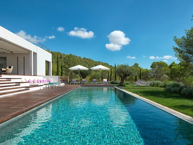Luxury villa with pool in ibiza