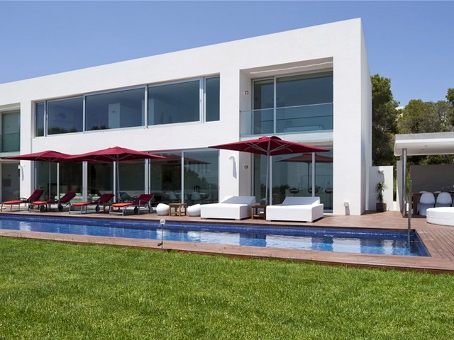 A stunning luxury Ibiza villa with pool close to Cala Jondal 