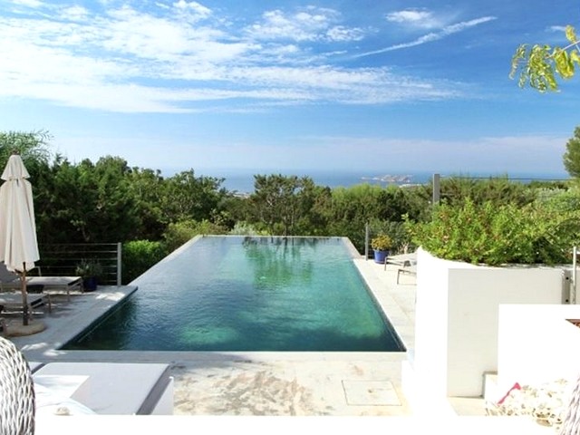 Luxury Ibiza villa to rent with beautiful views in Cala Tarida