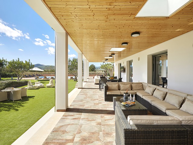 seating area outside the vacation villa