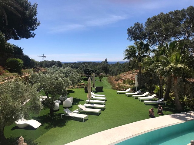view 3