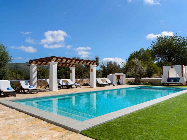 Ibiza villa with swimming pool
