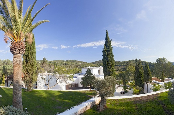 IB7834m3.jpg