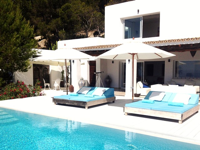 villa and pool