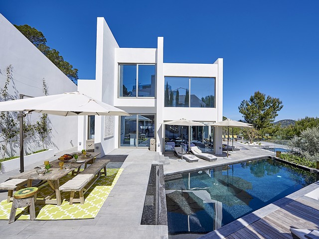 Stunning 6 bedroom luxury villa in urbanisation of Roca Llisa, Ibiza