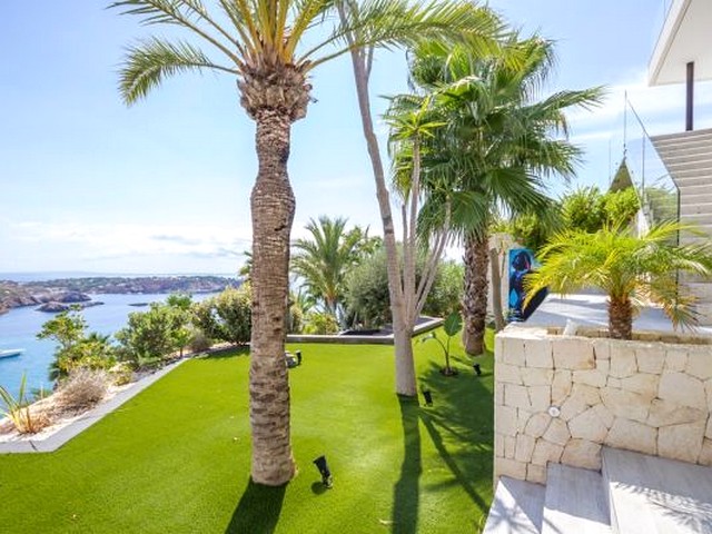 garden and sea view from villa