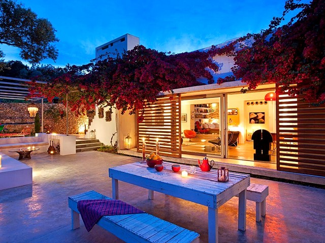 Modern villa for rent in Ibiza